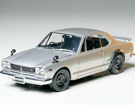 Tamiya 1/24 Nissan Skyline 2000 GT-R Model Kit