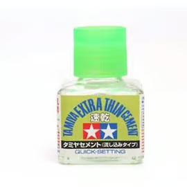 Tamiya Extra-Thin Quick-Setting Cement (40ml)