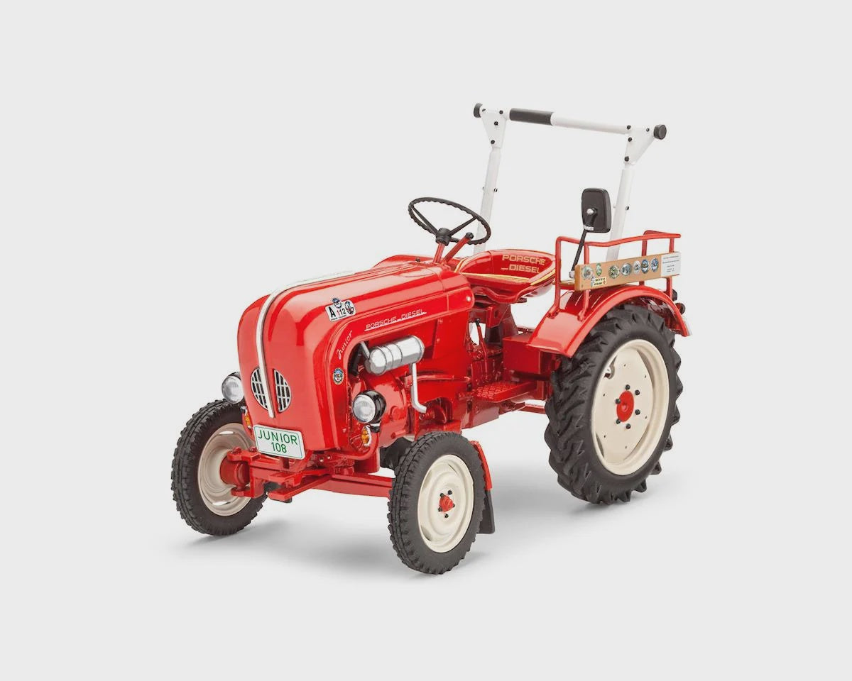 1/24 Porsche Diesel Junior 108 Tractor Model Kit