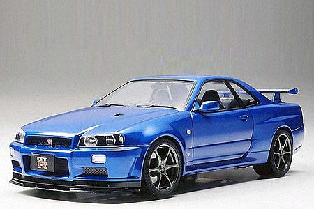 Nissan Skyline GT-R V-Spec II Sportscar Plastic Model Kit