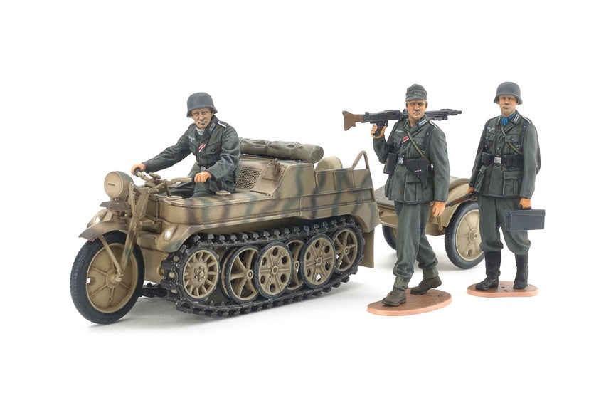 1/35 German SD.KFZ.2 Kettenkraftrad Military Plastic Model Kit